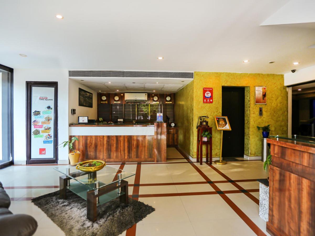 Treebo Trend Time Square Marine Drive Hotel Kochi Exterior foto